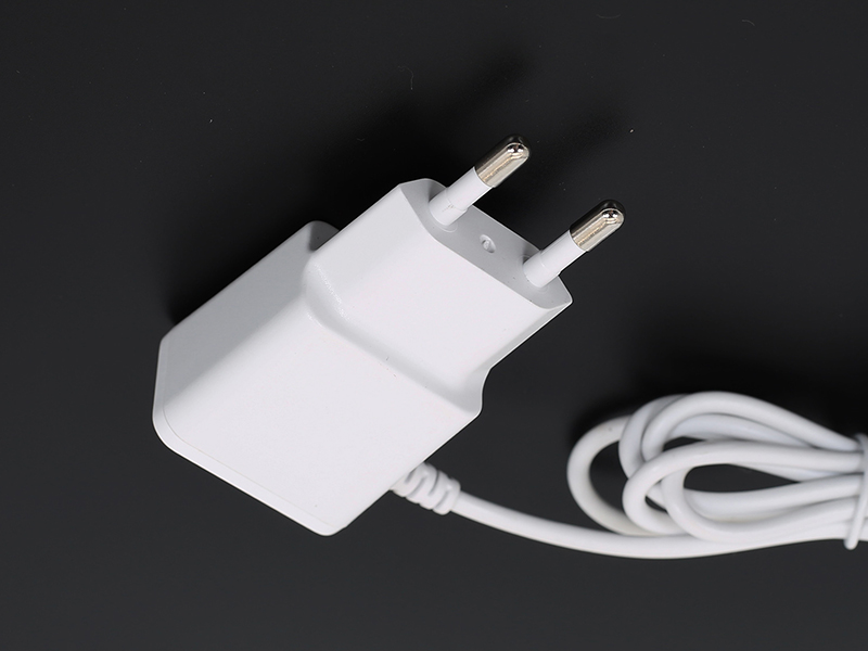 電動車充電器 電動車充電器